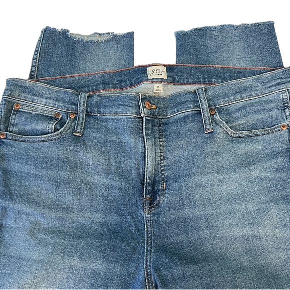 J Crew ReImagined 9" Vintage Straight Light Distressed Denim Jeans Size 35 - Picture 4 of 8